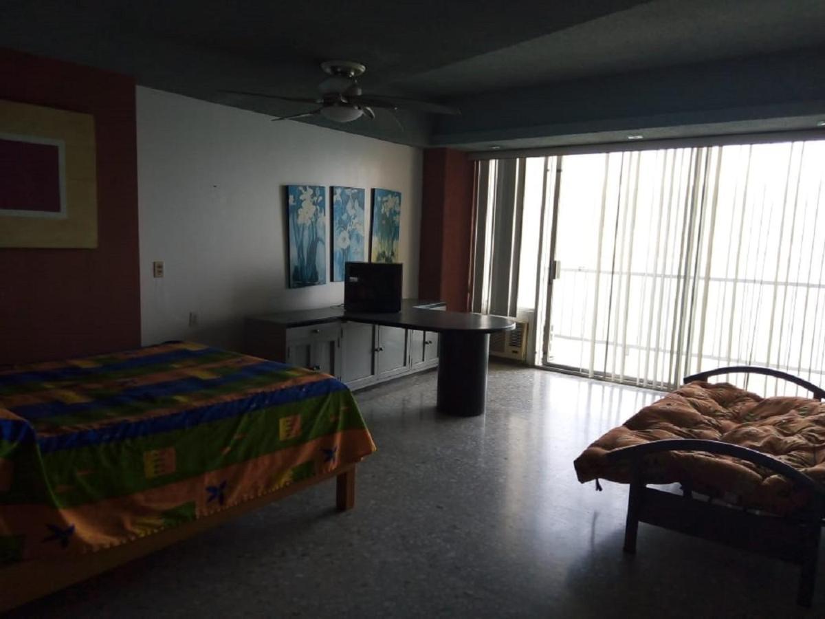Departamento Torres Gemelas Charly Акапулко Екстериор снимка